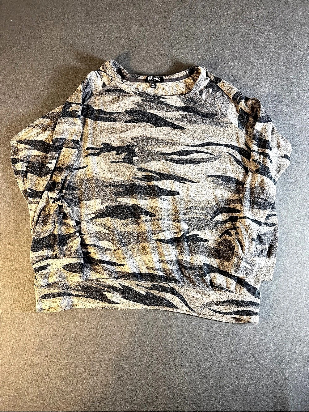 Buffalo David Bitton Camo Sweatshirt Gray & Black XXL